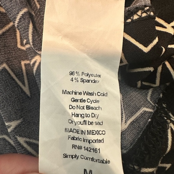 LuLaRoe Skirt With Pockets pleated Bundle Both Size medium. - Picture 10 of 10